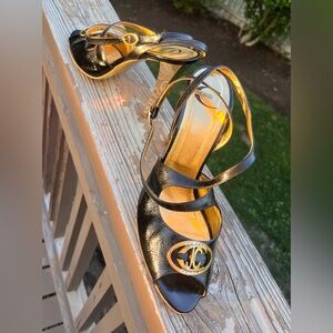 Roberto Cavalli  NWOT designer heels